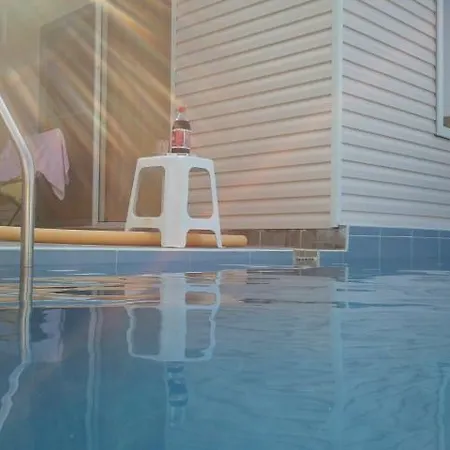 イン Saklikoy Bungalows