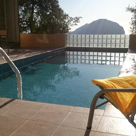 Saklikoy Bungalows Hisarcandir